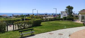 5B Sra da Rocha - Casas & Papeis