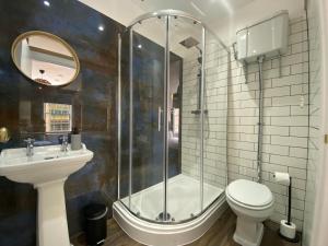 Royal Mile Romance by Edinburgh Heritage Collection