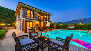 Hüma - 6 Bedroom Holiday Villa in Kayaköy Ölüdeniz