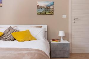 Cialdini Apartment close to the city center