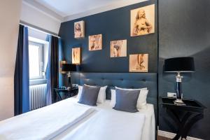 Suite room in Hotel Würzburger Hof ****