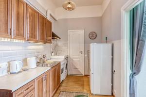 Daugavgrivas41 6 can stay Parking Free Old Town 6min Shop 3min