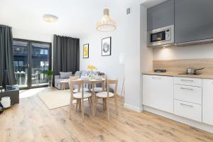 Apartment with Balcony room in Apartamenty Koło Brzegu by Renters