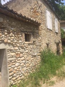 Maisons de vacances Maison de 4 chambres avec jardin et wifi a Villeneuve : photos des chambres