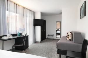 Hotels Best Western Hotel Mediterranee Menton : photos des chambres