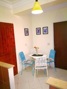 Reta-Inn Martil Beach