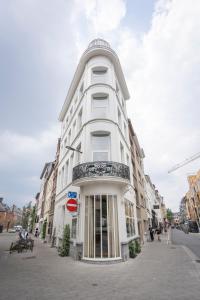 SHWAY60 Family House