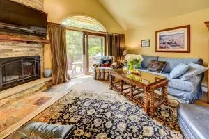 F8 Luxurious Mt Washington Hotel golf course home Wifi cable air conditioning - Marshfield Station