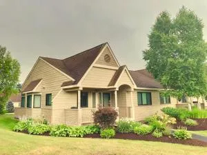 G4 Modern home with AC within walking distance of golf course and Mt Washington Hotel - Marshfield Station