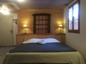 B&B / Chambres d'hotes Les Marm'hotes : photos des chambres