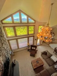 M1 Luxury home a short walk from the Mount Washington Hotel AC heated floor stunning views - Gorham