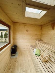 Ju and Me Garden Lodge