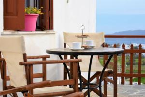 Plaka Milos View House Milos Greece
