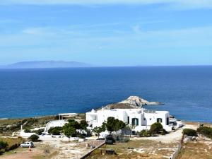 Anatoli - Traditional little house!!! Milos Greece