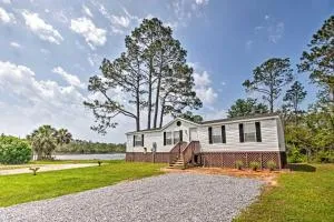 Stunning Pensacola Home, 8 Mi to Downtown! - Navy Point