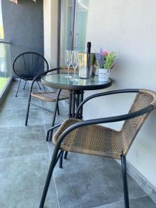 Teodora Summer Suite By Alezzi