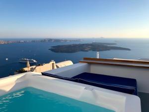 Altana Heritage Suites Santorini Greece