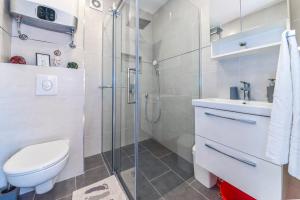 Apartments Lada