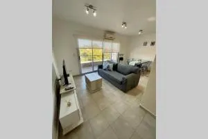 Departamento zona inmejorable totalmente equipado - Moreno