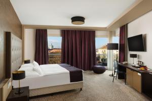 Deluxe Double Room room in Corso Hotel Pécs