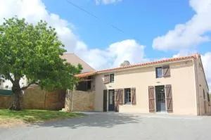 Gîte de l'Échaudi - 圣埃米娜