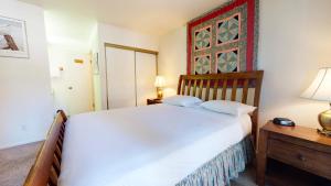 Summit Condominium #273 Condo