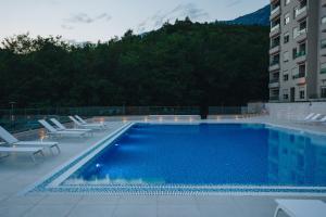 Status-M Apartments 205