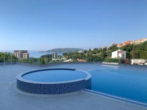 Status-M Apartments 205