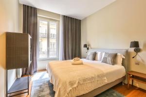 119 - Urban Spacious Apartment Sebastopol