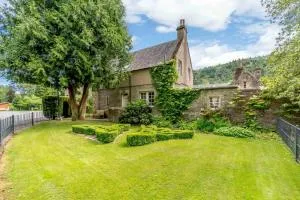 Factors House - A comfy cottage in countryside park with WIFI and access to bar and pool - Riechip