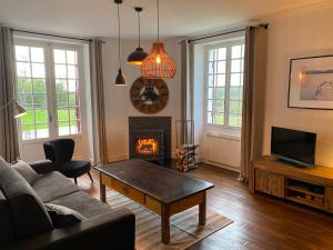 Maisons de vacances Domaine de Cazal - Gite 2 pers avec piscine au coeur de 26 hectares de nature preservee : photos des chambres