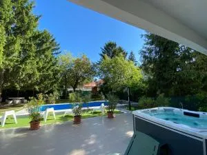 Anonymus Vendégház - 鲍洛通绍鲍迪