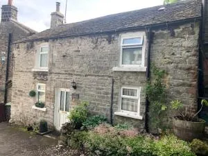 Cavedale Cottage - 卡斯尔顿