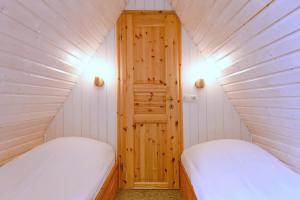 An der Steilküste Finnhütte 05