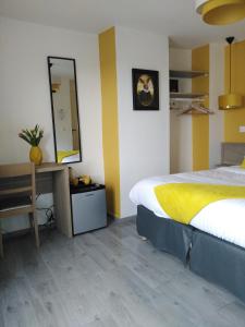 Hotels Les Remparts : photos des chambres