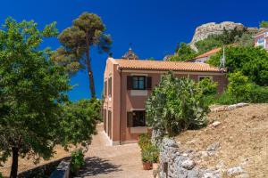 Saint George Castle Villa with sea view Kefalloniá Greece