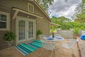 Cozy Canton Residence with Great Outdoor Space! - Wills Point