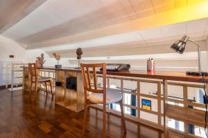 Ferret Apartment img22