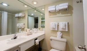 One-Bedroom Suite room in Spacious Beachfront Suite in Myrtle Beach - One Bedroom Suite #1