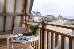 Hotels Hotel Les Vikings : photos des chambres