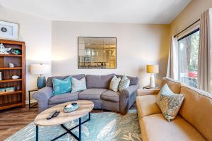 Three Bedroom Apartment room in Ocean Breeze 80