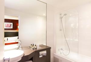 Hotels Hotel Elysees Flaubert : photos des chambres