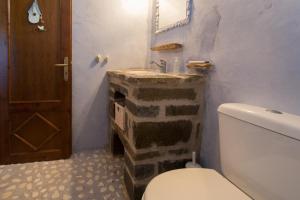 Lavender home with amazing views! Paros Greece