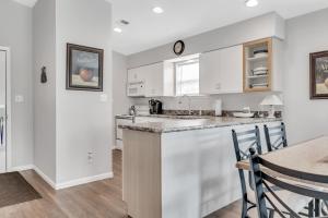 West Rockford Condo 140