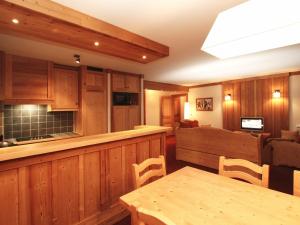 Appartement Les Deux Alpes, 5 pièces, 8 personnes - FR-1-348-170