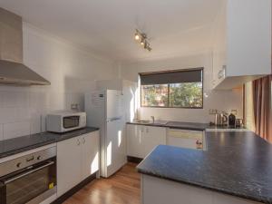 Central Park 18 1 Snowy River Ave