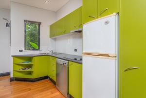 Dreamcatcher Beach-Side Apartments