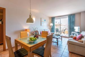 La Senia by Aguilarent