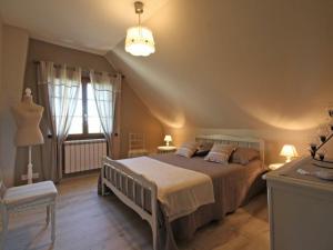 Maisons de vacances Gite Bellou-sur-Huisne, 5 pieces, 7 personnes - FR-1-497-29 : photos des chambres