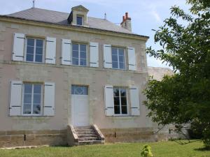 Maisons de vacances Gite Beaumont-en-Veron, 3 pieces, 5 personnes - FR-1-381-445 : photos des chambres